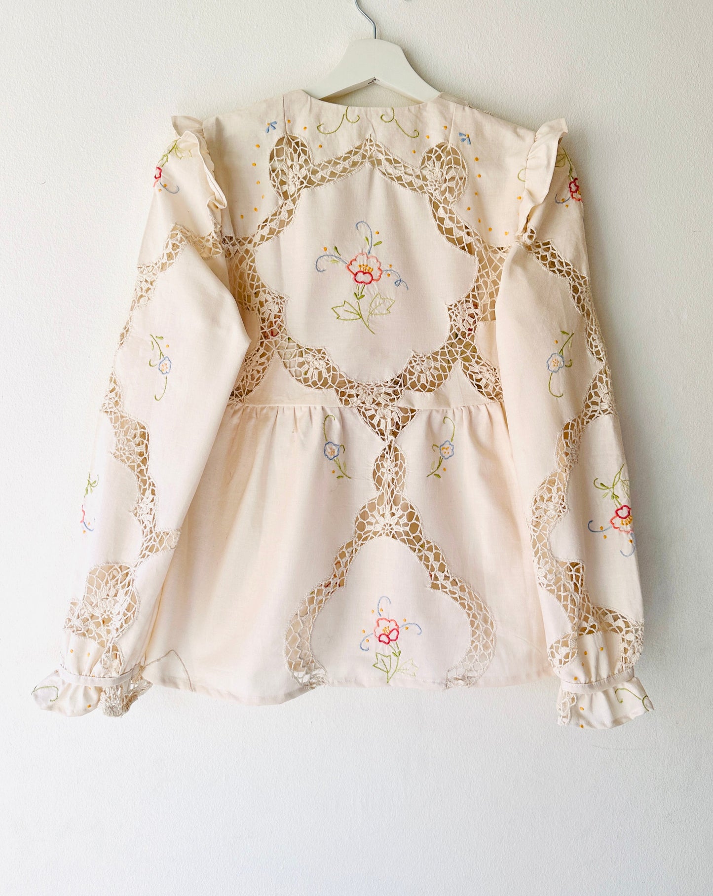 Provence ruffle lace shirt