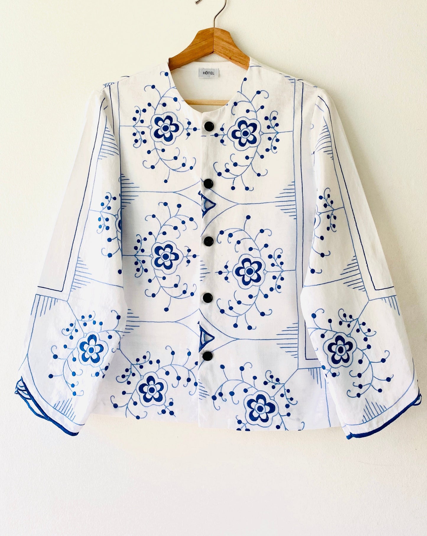 Lua embroidered jacket