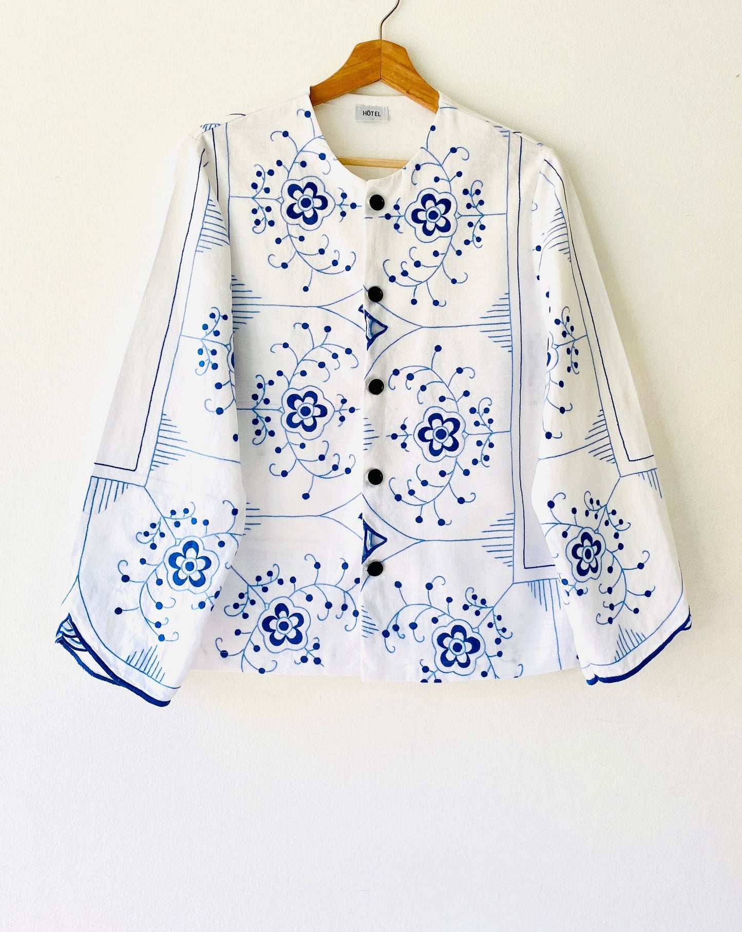 Lua embroidered jacket