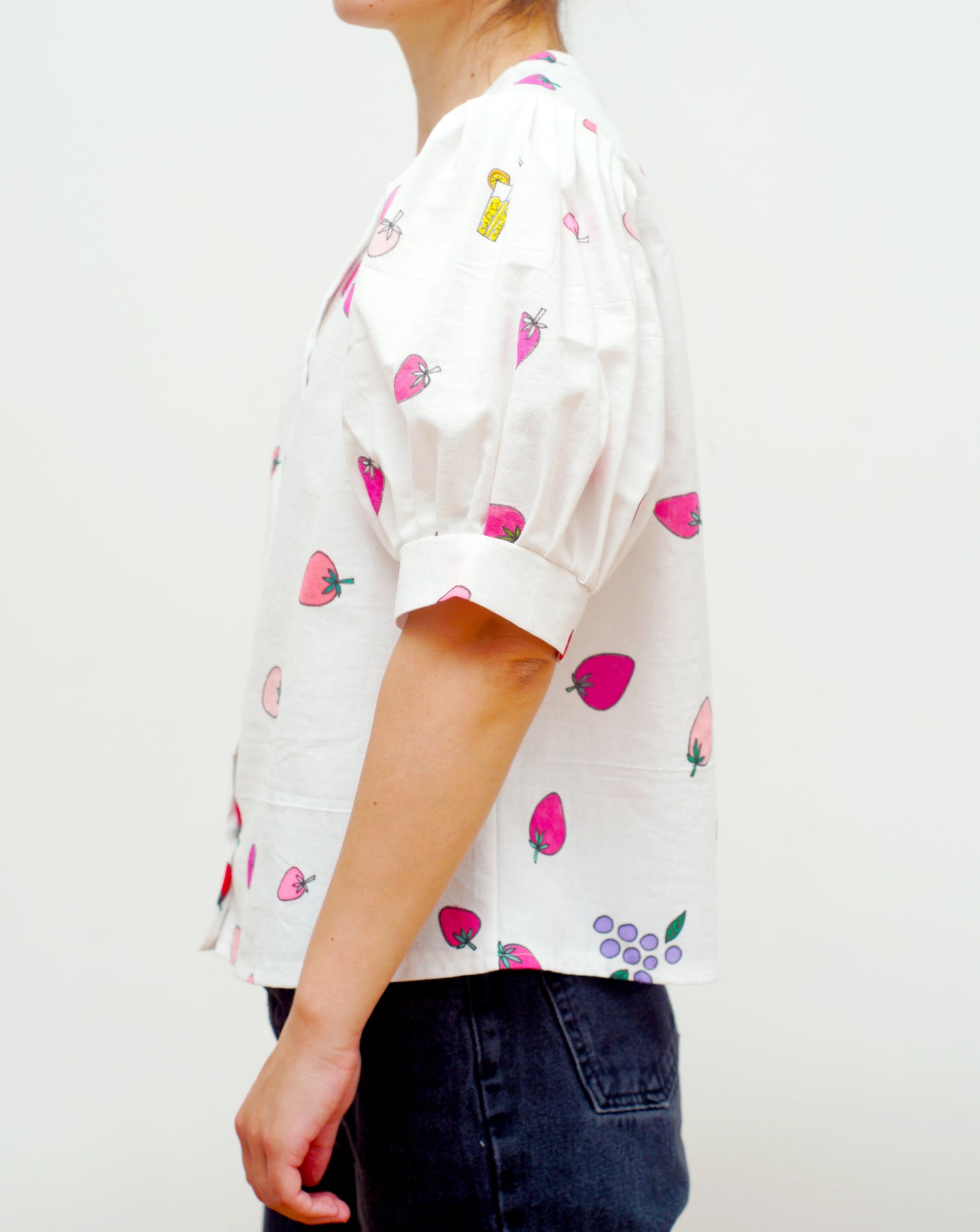 Hand printed "Fraisier puffy sleeves shirt"