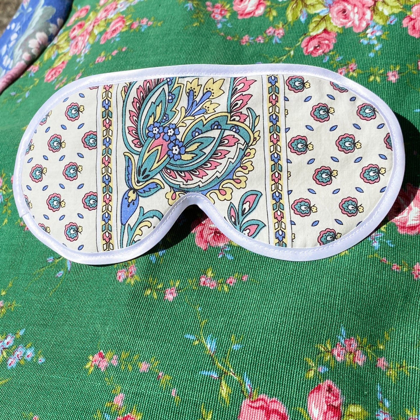 Eye mask